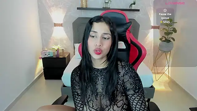 venuz lee online show from 01.04.25