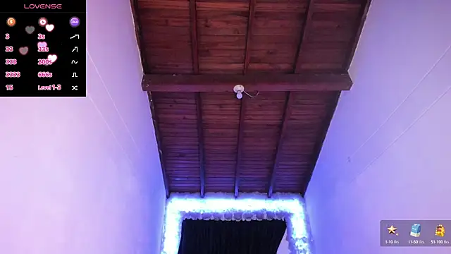 Mariana Hasper  online show from 01.07.25