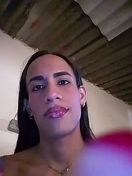 AlexaWarner online show from 11.21.25