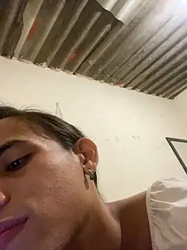 AlexaWarner online show from 12.22.25