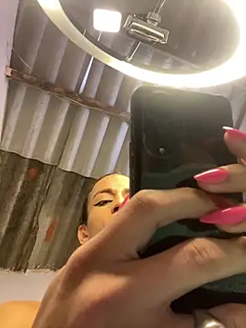 AlexaWarner online show from 02.14.26