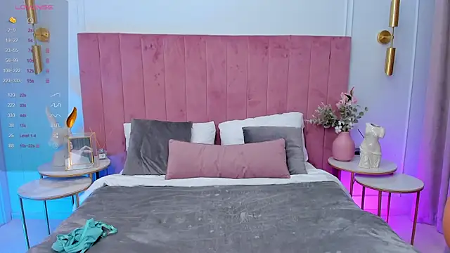 MilaVoxx online show from 12.06.24