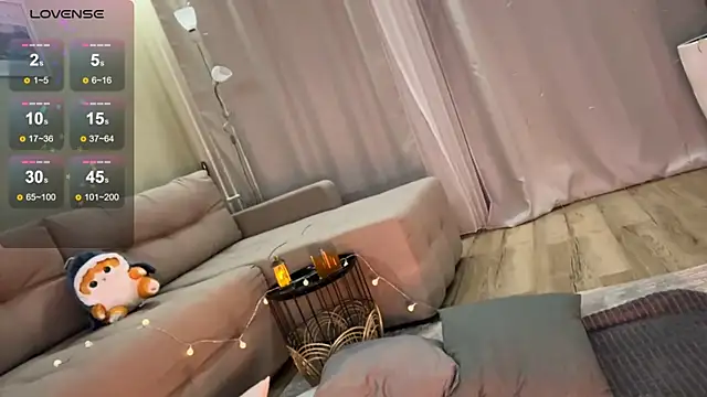 Eva Eva  online show from 01.19.25