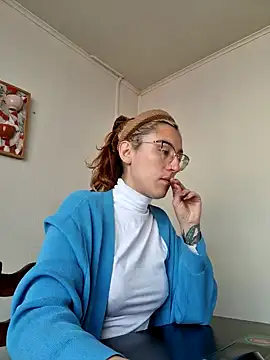 Afrania online show from 12.22.24