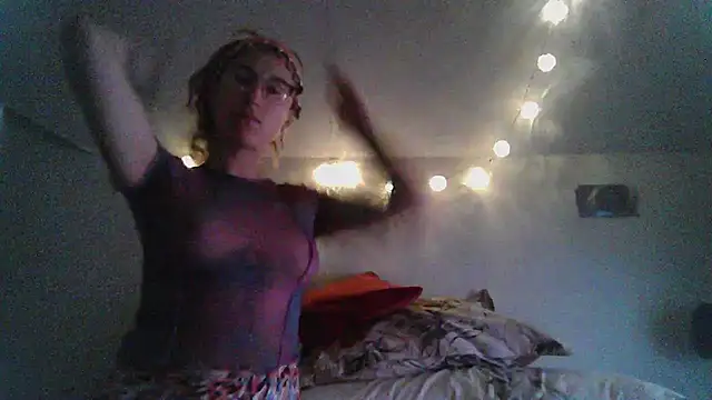 Afrania online show from 02.24.25