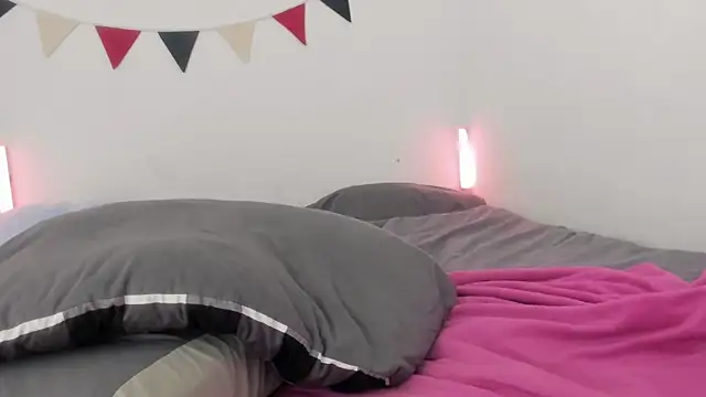 MiaDavis21 online show from 10.09.25