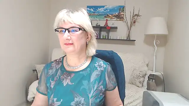 FleurMays online show from 02.08.25