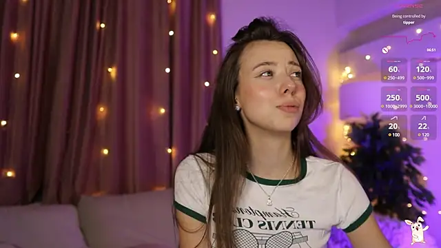 Snapshot of Goldy_Grace_ chatting on 01.25.25 Goldy Grace online show from 01.25.25