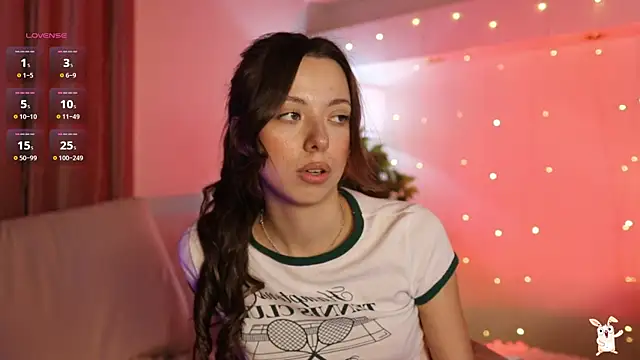 Snapshot of Goldy_Grace_ chatting on 02.10.25 Goldy Grace online show from 02.10.25