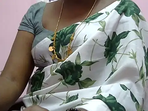 Hot akshara online show from 11.12.25