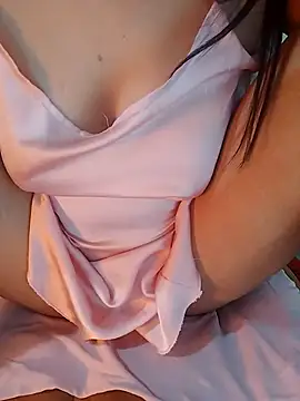 Leva laddy online show from 03.13.25