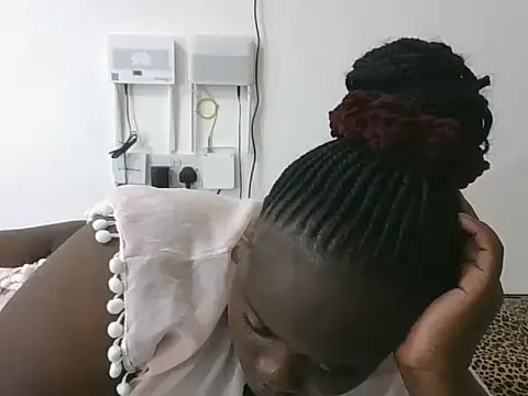 Hotwife8 online show from 05.21.26