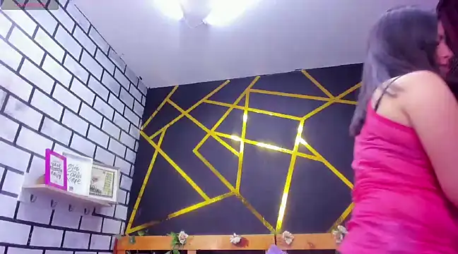 Snapshot of kathina_giraldo chatting on 01.09.25 kathina giraldo online show from 01.09.25