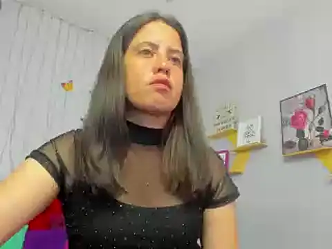 Snapshot of kathina_giraldo chatting on 01.26.25 kathina giraldo online show from 01.26.25