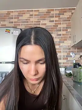 SofiaG  online show from 09.21.25