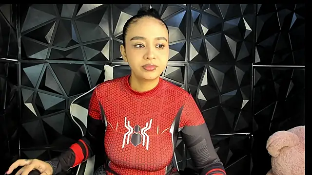 Snapshot of HelueHorny13 chatting on 02.10.26 HelueHorny13 online show from 02.10.26