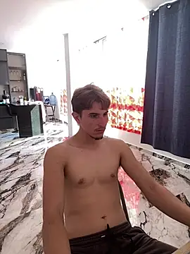 Snapshot of oliver_Lz chatting on 02.27.26 oliver Lz online show from 02.27.26