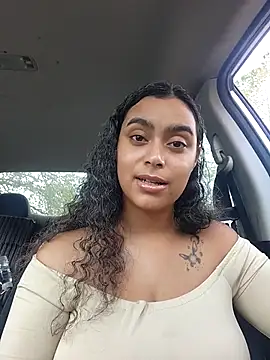 cinnaminnie online show from 03.14.25