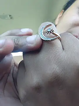 cinnaminnie online show from 03.19.25