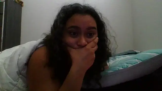 cinnaminnie online show from 11.15.25