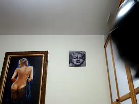 Snapshot of nicolay_74 chatting on 03.20.25 nicolay 74 online show from 03.20.25