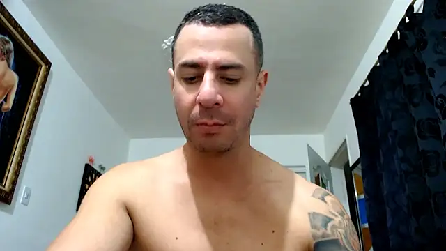 Snapshot of nicolay_74 chatting on 11.25.25 nicolay 74 online show from 11.25.25