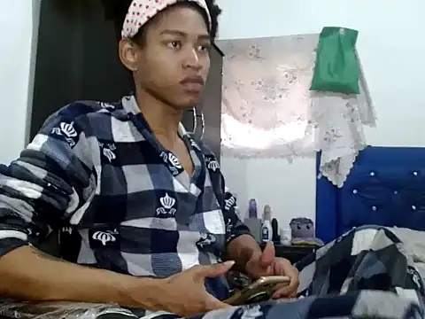 Snapshot of miriam775 chatting on 12.26.24 miriam775 online show from 12.26.24