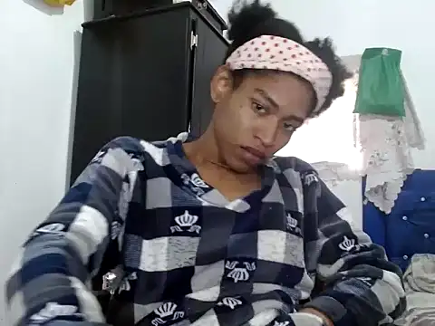 Snapshot of miriam775 chatting on 12.26.24 miriam775 online show from 12.26.24