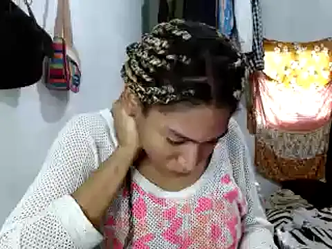 Snapshot of miriam775 chatting on 02.27.25 miriam775 online show from 02.27.25