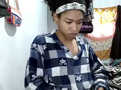 Snapshot of miriam775 chatting on 03.15.25 miriam775 online show from 03.15.25