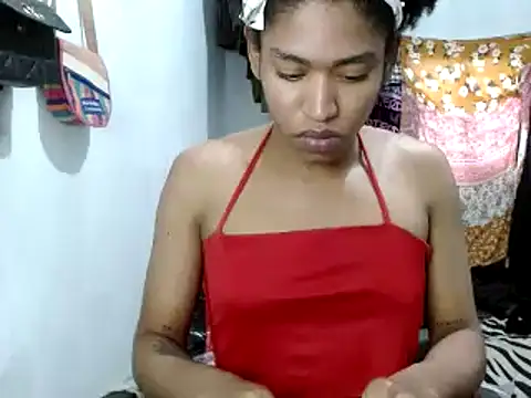 Snapshot of miriam775 chatting on 03.18.25 miriam775 online show from 03.18.25