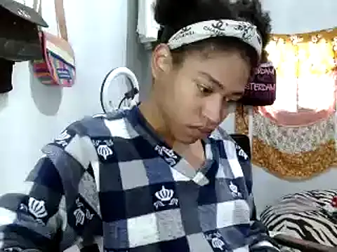 Snapshot of miriam775 chatting on 03.20.25 miriam775 online show from 03.20.25