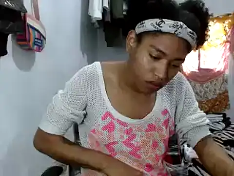 Snapshot of miriam775 chatting on 03.21.25 miriam775 online show from 03.21.25