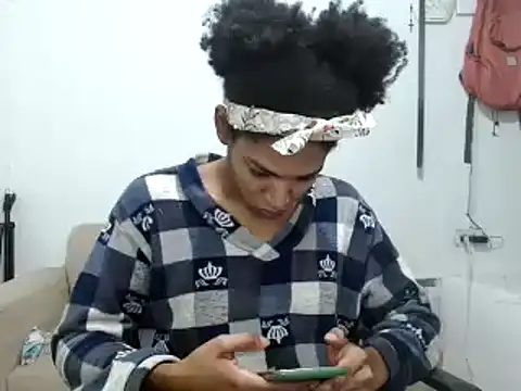 Snapshot of miriam775 chatting on 09.18.25 miriam775 online show from 09.18.25