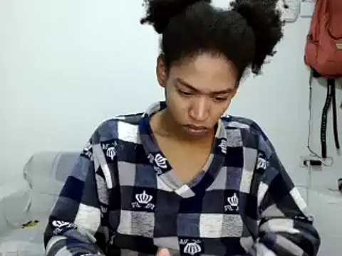 Snapshot of miriam775 chatting on 10.20.25 miriam775 online show from 10.20.25