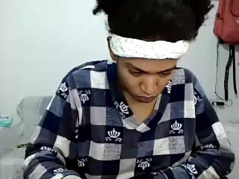 Snapshot of miriam775 chatting on 10.21.25 miriam775 online show from 10.21.25