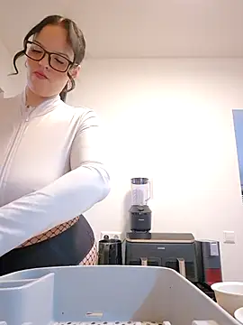 Jujuicy 97 online show from 02.15.26