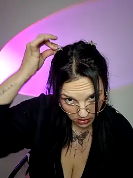 Jujuicy 97 online show from 03.06.26