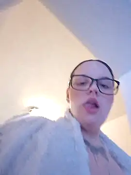 Jujuicy 97 online show from 04.01.26