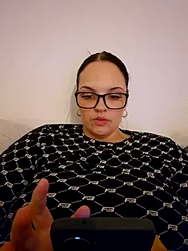 Jujuicy 97 online show from 04.15.26