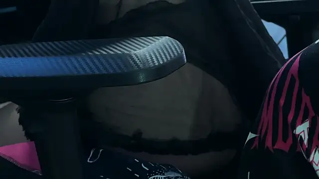 Snapshot of KiraLiLime chatting on 03.20.25 KiraLiLime online show from 03.20.25