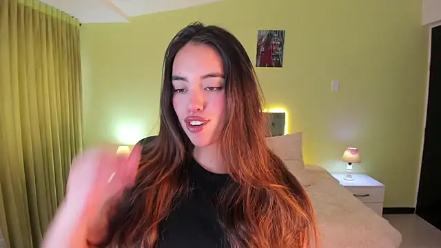 Snapshot of _Charlotte_evans_1 chatting on 11.10.25 Charlotte evans 1 online show from 11.10.25