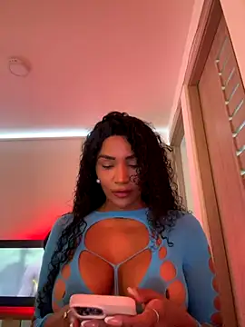 Snapshot of Jessie-pradoo chatting on 11.03.25 Jessie-pradoo online show from 11.03.25