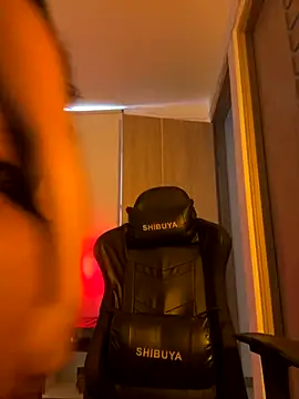 Snapshot of Jessie-pradoo chatting on 11.25.25 Jessie-pradoo online show from 11.25.25