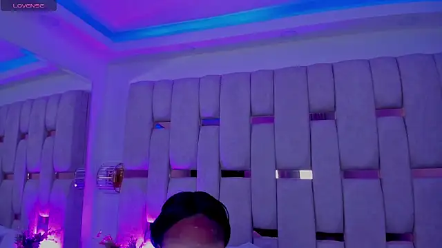 mia schwarz online show from 03.18.26