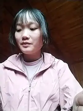 Snapshot of lytamye chatting on 02.15.25 lytamye online show from 02.15.25