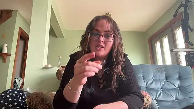 Quinnrose0420 online show from 09.18.25