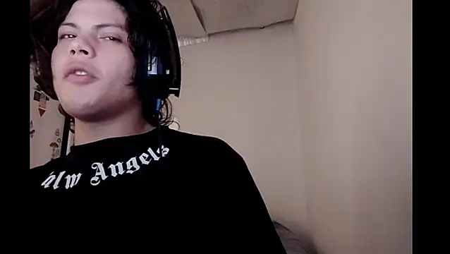 Xtrem3HARDxxx online show from 11.18.25