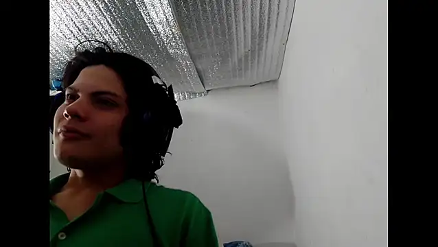 Xtrem3HARDxxx online show from 11.27.25