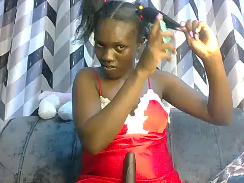 Slimthick900 online show from 03.04.25